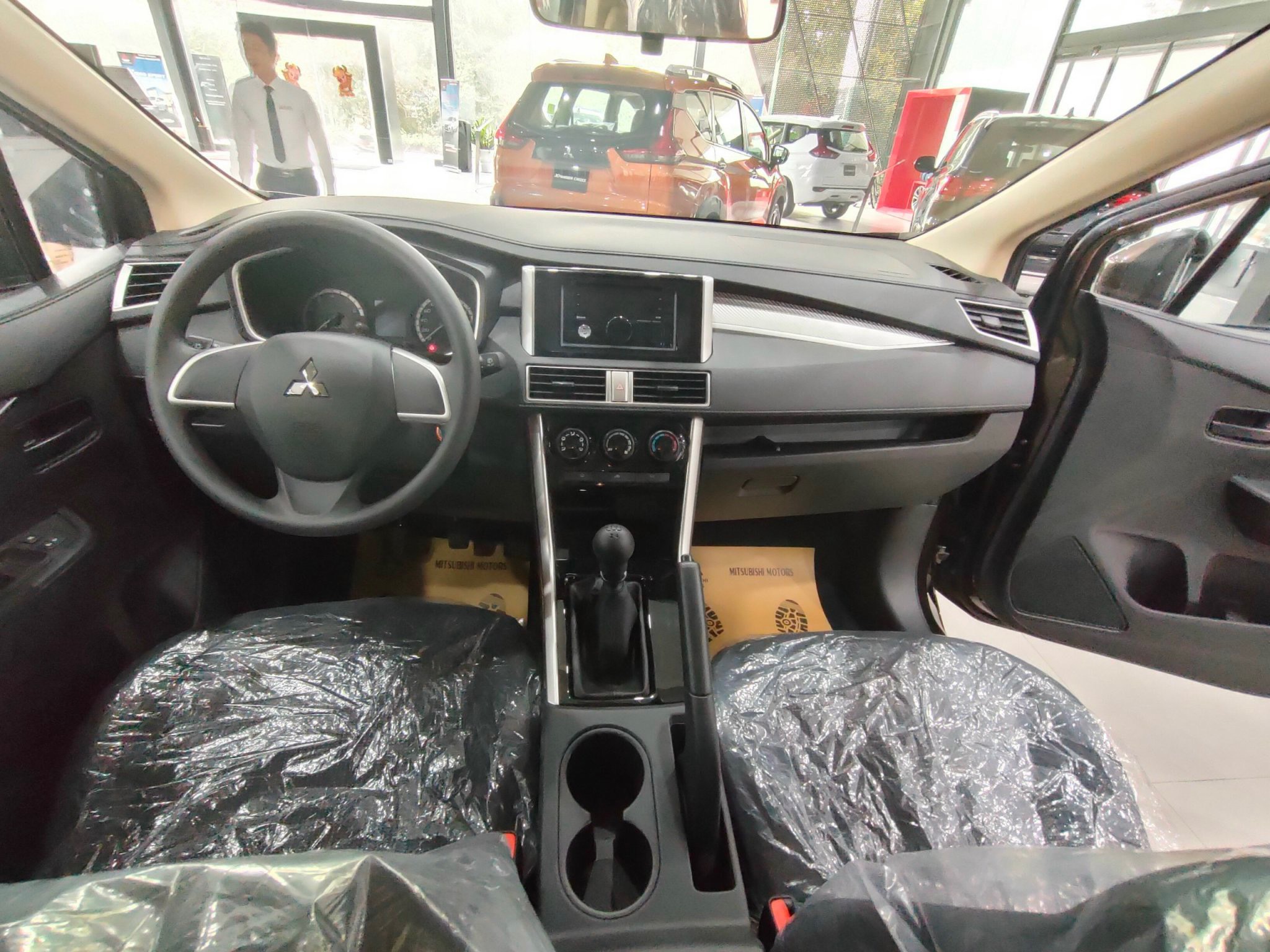 Mitsubishi-Xpander-MT-2021-0941141969-2